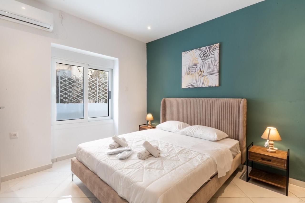 Aiolos Luxury Suite 3 Agios Dimitrios Near Metro Афины Экстерьер фото